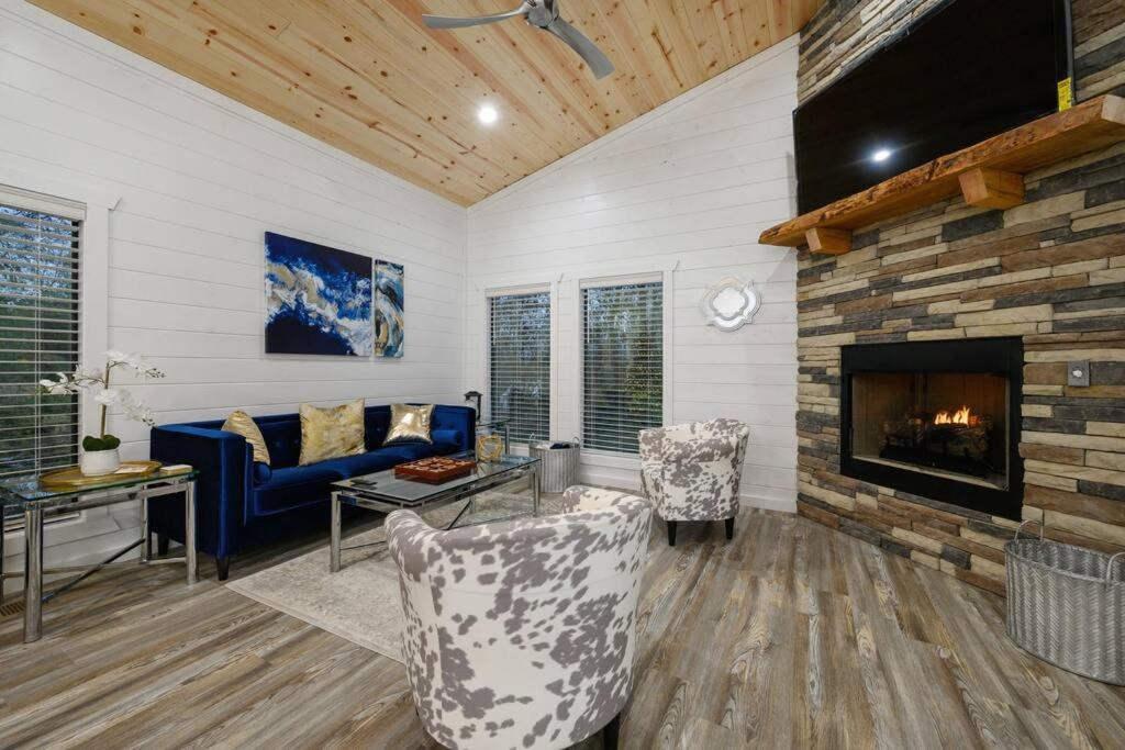 Diamond Cabin W/ Jet Shower & Secluded Back Deck! Broken Bow Extérieur photo