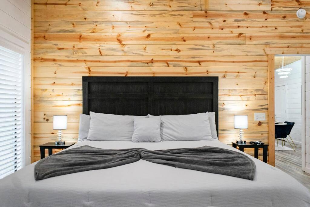 Diamond Cabin W/ Jet Shower & Secluded Back Deck! Broken Bow Extérieur photo