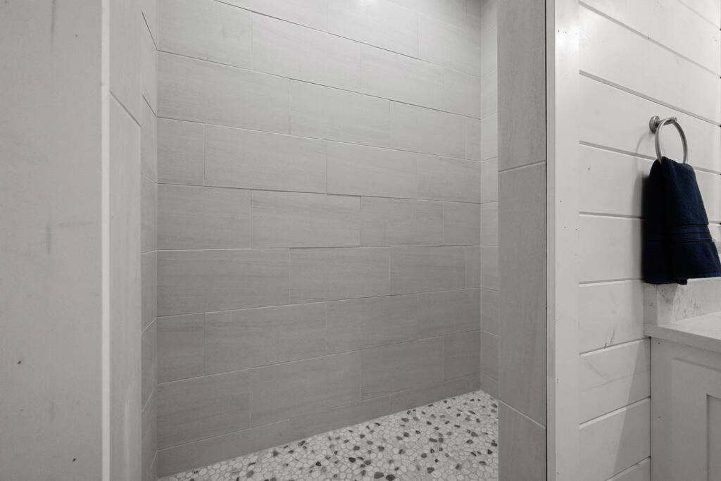 Diamond Cabin W/ Jet Shower & Secluded Back Deck! Broken Bow Extérieur photo