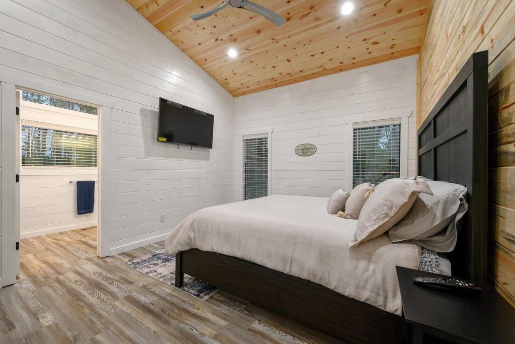 Diamond Cabin W/ Jet Shower & Secluded Back Deck! Broken Bow Extérieur photo