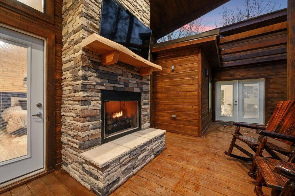 Diamond Cabin W/ Jet Shower & Secluded Back Deck! Broken Bow Extérieur photo