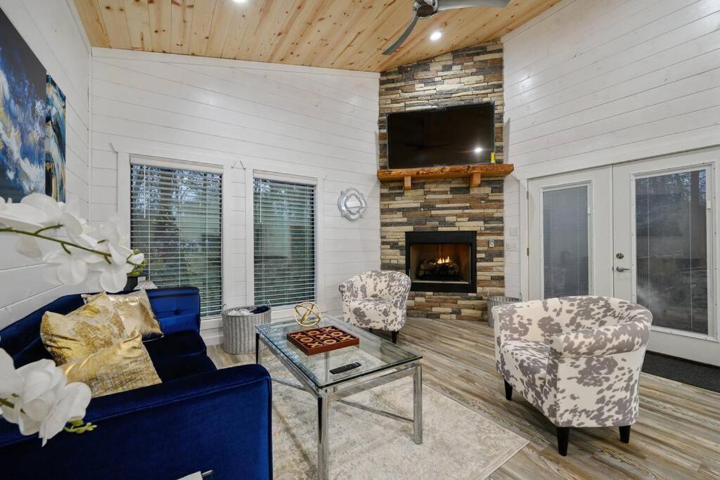 Diamond Cabin W/ Jet Shower & Secluded Back Deck! Broken Bow Extérieur photo