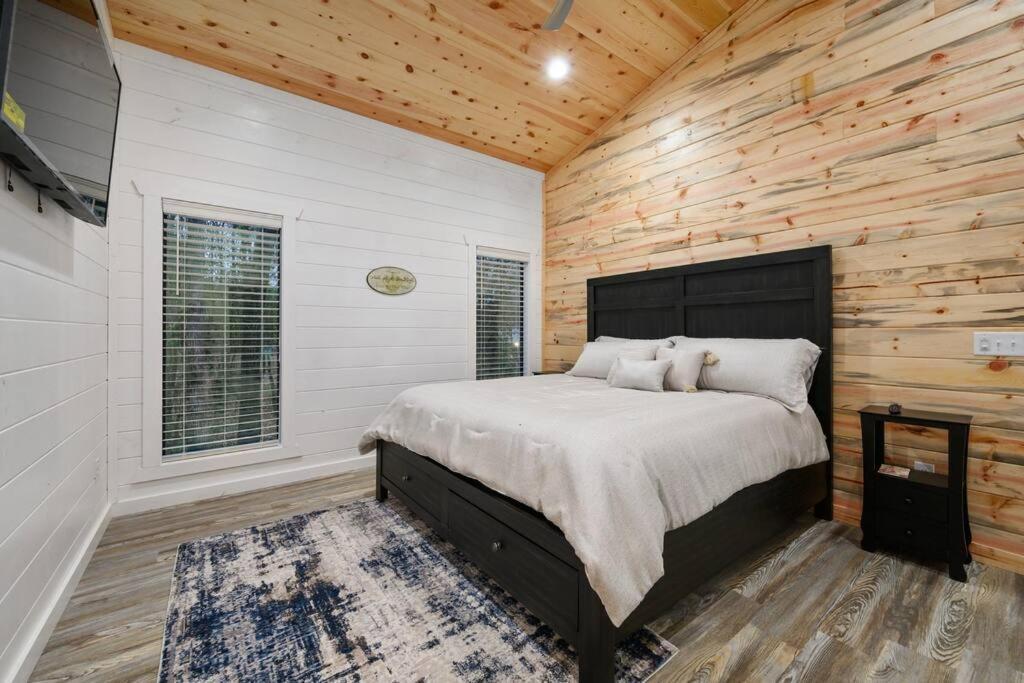 Diamond Cabin W/ Jet Shower & Secluded Back Deck! Broken Bow Extérieur photo